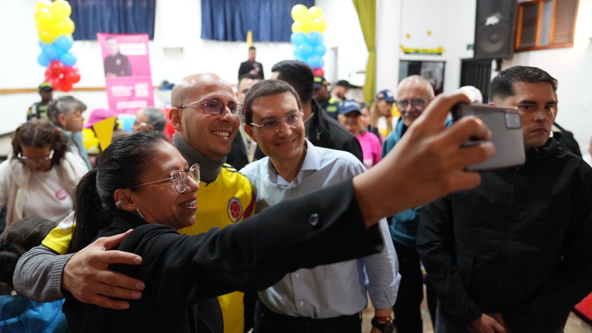 Miniatura de Pipe Córdoba cuestiona al Gobierno: “Están espantando a quienes quieren invertir en energía”