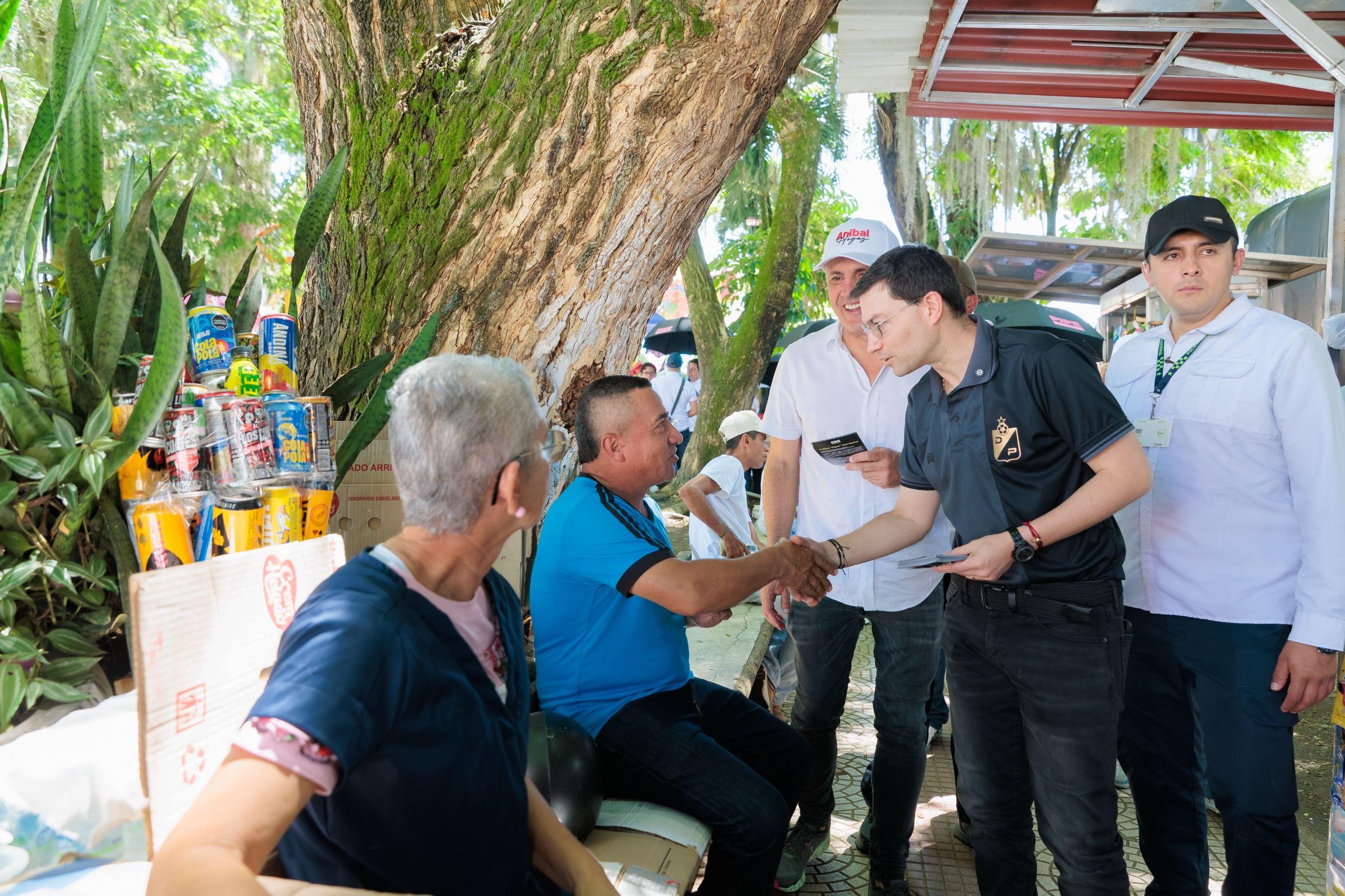 Miniatura de Pipe Córdoba llama a enfrentar pobreza e inseguridad como prioridad nacional