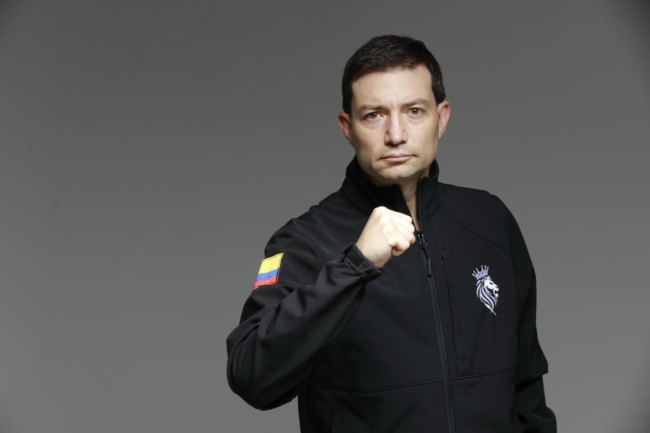 Miniatura de Mientras el gobierno negocia con los criminales, los colombianos viven con miedo