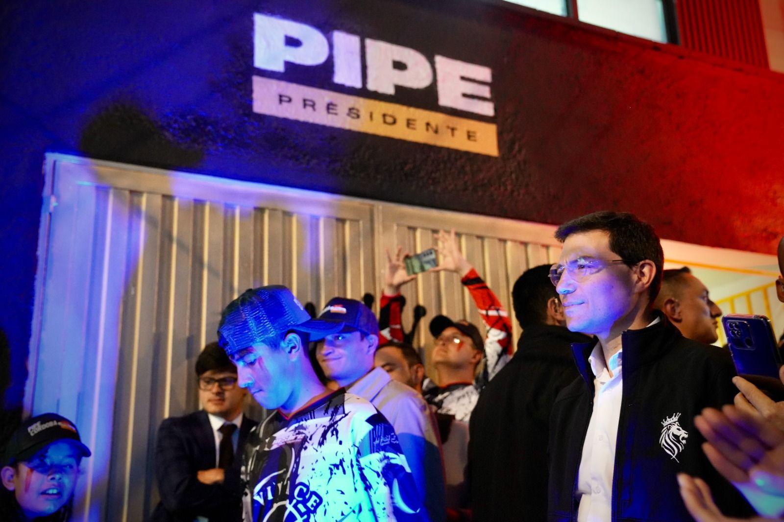 Miniatura de Tras la inauguración de su sede, Felipe Córdoba activa el centro operativo de su campaña y presenta sus líneas programáticas